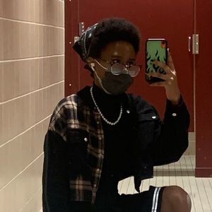 Meet your Posher, Zoe